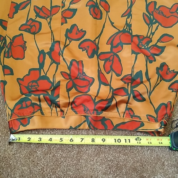 NWT Vera Wang Simply Vera Red Tulip misses skirt 6 - Picture 8 of 8